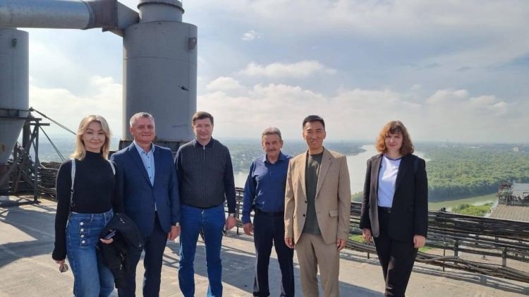 Китайская бизнес-делегация и «ПРОДО Зерно Элеватор» обсудили поставки зерна в КНР