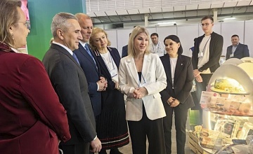 «ПРОДО Тюменский бройлер» представил продуктовые новинки на  ключевой агропромышленной выставке УрФО